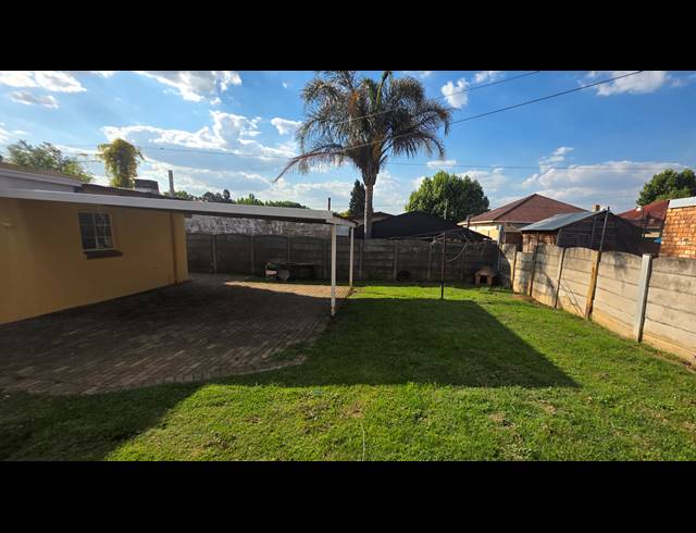 3 BEDROOM HOUSE FOR SALE IN GEDULD EXT 1